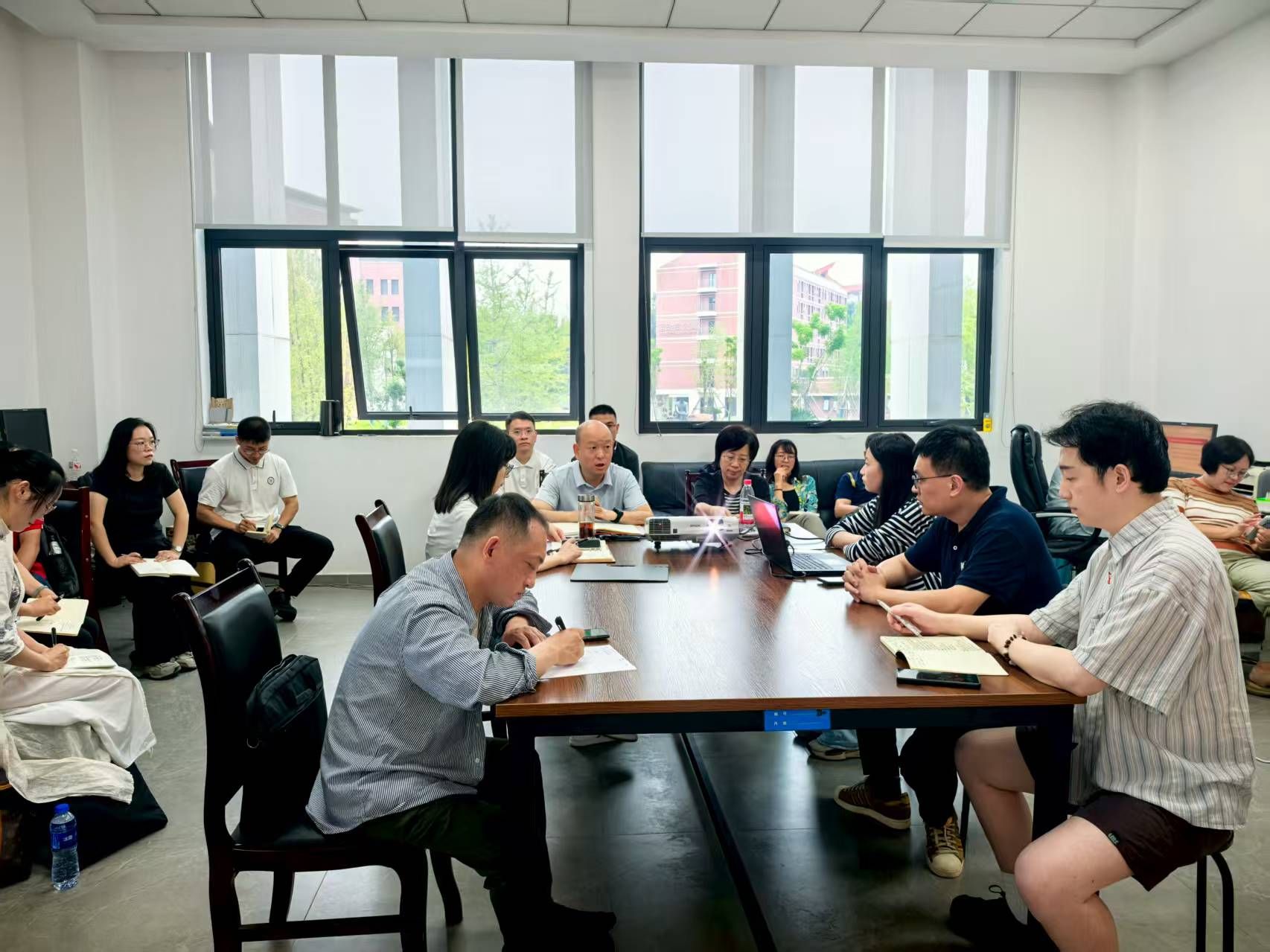 第七次教职工政治学习1.jpg